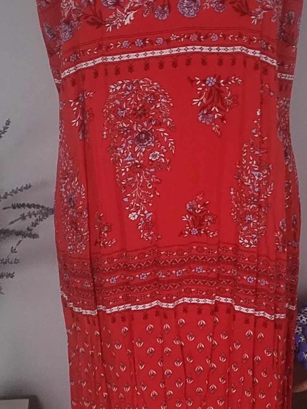 Brand New--Old Navy Red Paisley Maxi Dress with Border Print - Picture 5 of 6